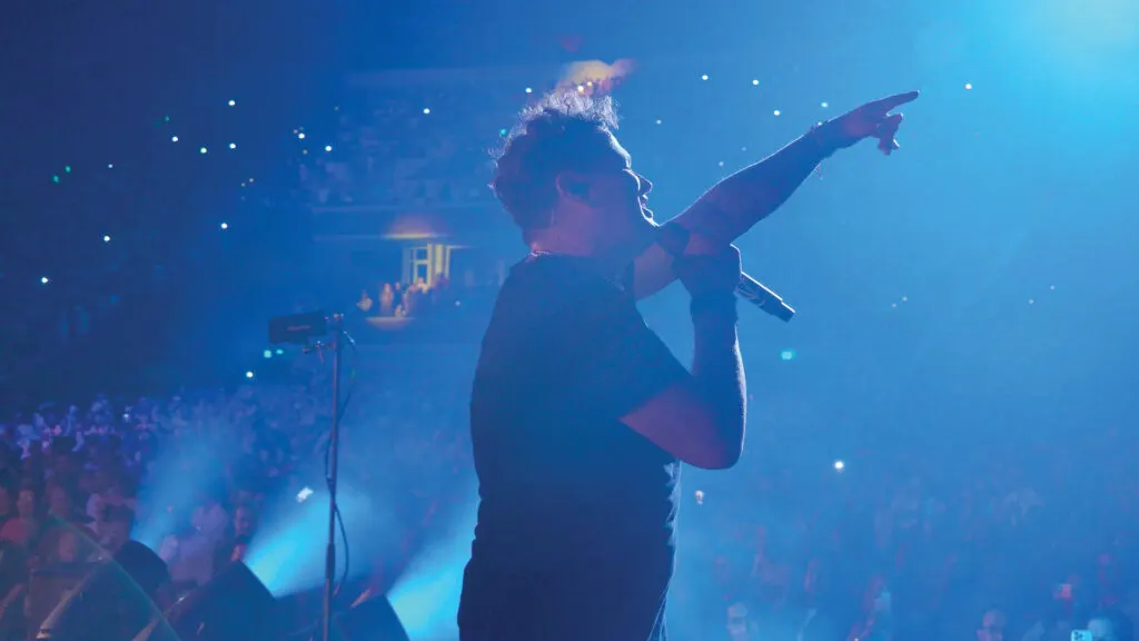 VCR-Expertos-en-soluciones-audiovisuales-y-multimedia-Show-en-vivo_